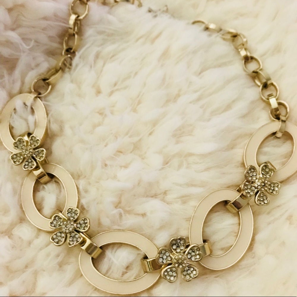 AT | Ivory &  Crystal Flowers Statement Necklace
